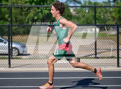 Thumbnail 2 in UIL 6A Track & Field Area 13&14 (100M) photogallery.