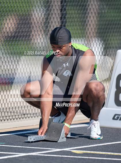 Thumbnail 2 in UIL 6A Track & Field Area 13&14 (100M) photogallery.