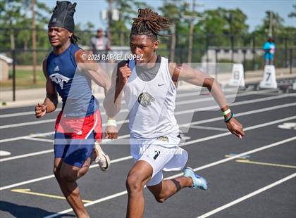 Thumbnail 3 in UIL 6A Track & Field Area 13&14 (100M) photogallery.