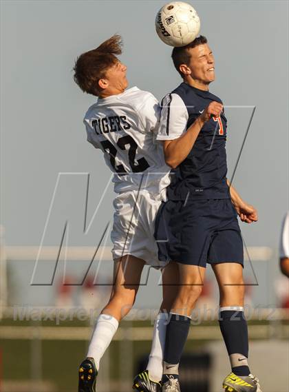 Thumbnail 3 in Oswego @ Plainfield North photogallery.