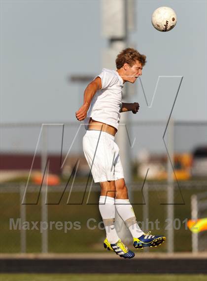 Thumbnail 2 in Oswego @ Plainfield North photogallery.