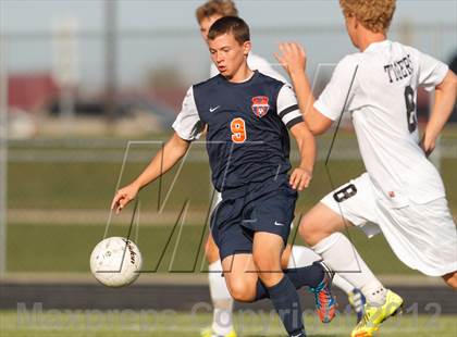 Thumbnail 1 in Oswego @ Plainfield North photogallery.