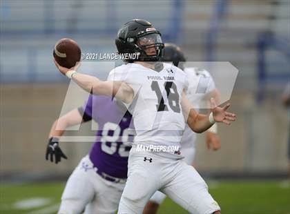 Thumbnail 2 in Fossil Ridge @ Arvada West photogallery.