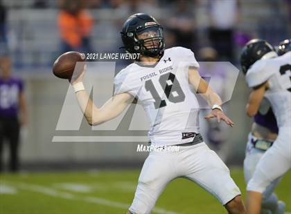 Thumbnail 2 in Fossil Ridge @ Arvada West photogallery.