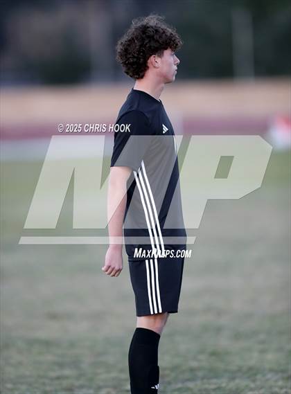 Thumbnail 1 in Salpointe Catholic vs Tanque Verde (Brandon Bean Soccer Tournament) photogallery.