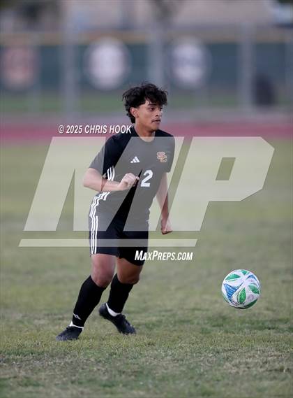 Thumbnail 2 in Salpointe Catholic vs Tanque Verde (Brandon Bean Soccer Tournament) photogallery.