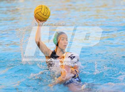 Thumbnail 3 in Granada Hills Charter vs. Birmingham photogallery.