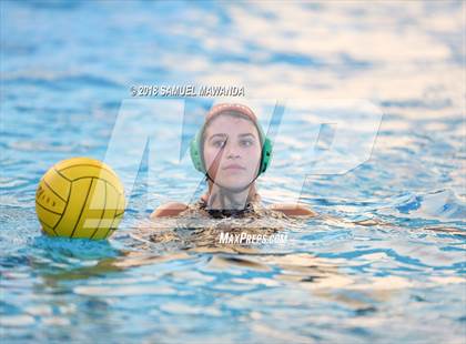 Thumbnail 3 in Granada Hills Charter vs. Birmingham photogallery.