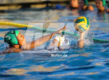 Thumbnail 3 in Granada Hills Charter vs. Birmingham photogallery.