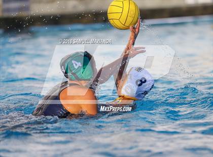 Thumbnail 2 in Granada Hills Charter vs. Birmingham photogallery.