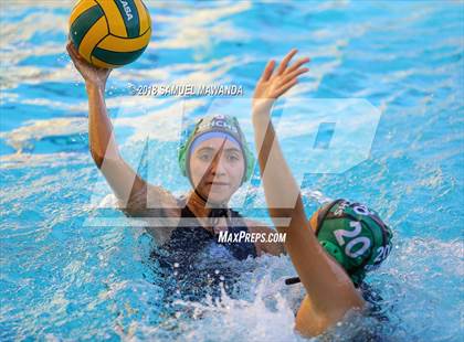 Thumbnail 3 in Granada Hills Charter vs. Birmingham photogallery.