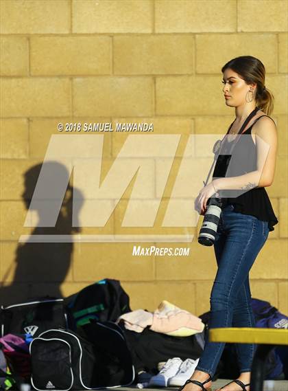 Thumbnail 1 in Granada Hills Charter vs. Birmingham photogallery.