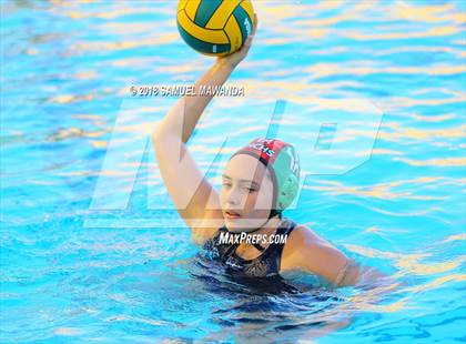 Thumbnail 2 in Granada Hills Charter vs. Birmingham photogallery.