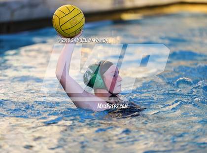 Thumbnail 3 in Granada Hills Charter vs. Birmingham photogallery.