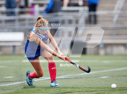 Thumbnail 2 in Westfield vs Riverside (Bulldog Invitational) photogallery.