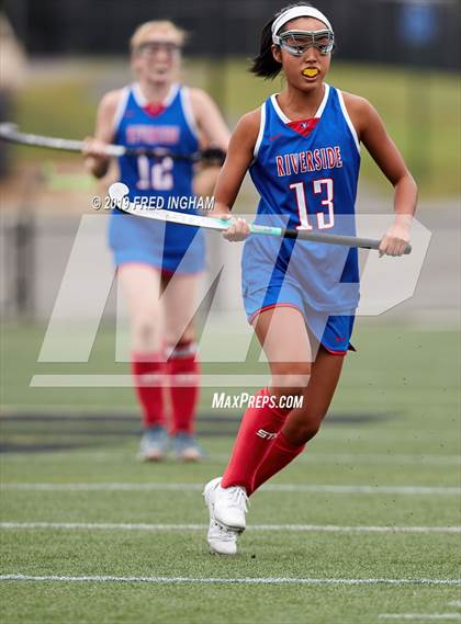 Thumbnail 1 in Westfield vs Riverside (Bulldog Invitational) photogallery.