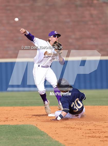 Thumbnail 1 in Clarksville vs Independence photogallery.