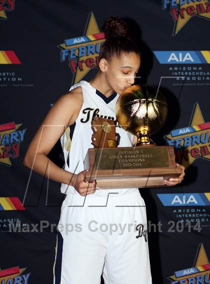 Thumbnail 3 in Desert Vista (AIA D1 Final Award Photos) photogallery.