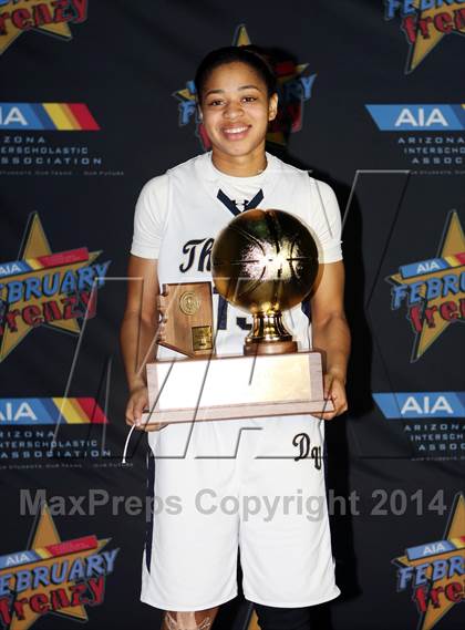 Thumbnail 1 in Desert Vista (AIA D1 Final Award Photos) photogallery.