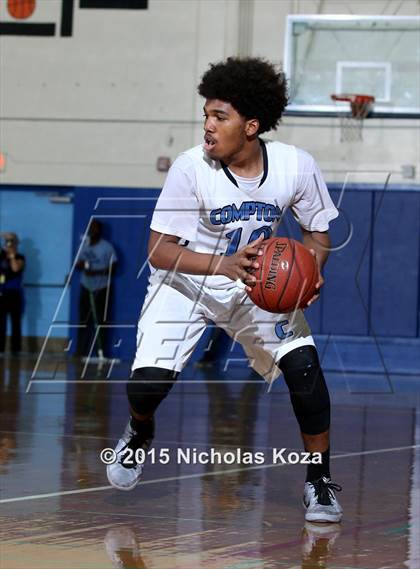 Thumbnail 1 in La Mirada vs. Compton (CIF SoCal Regional D2 Playoff) photogallery.