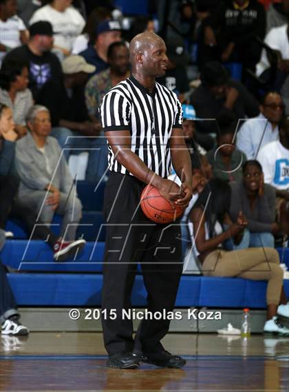 Thumbnail 1 in La Mirada vs. Compton (CIF SoCal Regional D2 Playoff) photogallery.