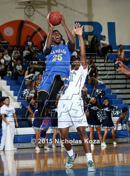 Thumbnail 1 in La Mirada vs. Compton (CIF SoCal Regional D2 Playoff) photogallery.