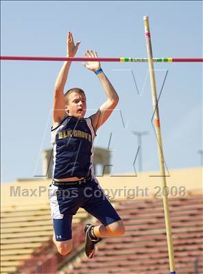 Thumbnail 1 in CIF SJS D1 Championships (Boys Pole Vault) photogallery.