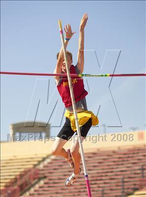 Thumbnail 1 in CIF SJS D1 Championships (Boys Pole Vault) photogallery.