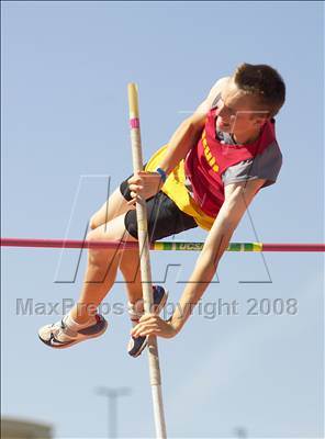 Thumbnail 1 in CIF SJS D1 Championships (Boys Pole Vault) photogallery.