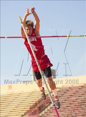 Thumbnail 1 in CIF SJS D1 Championships (Boys Pole Vault) photogallery.