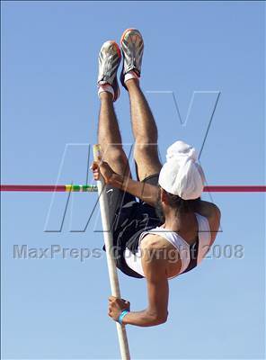 Thumbnail 1 in CIF SJS D1 Championships (Boys Pole Vault) photogallery.