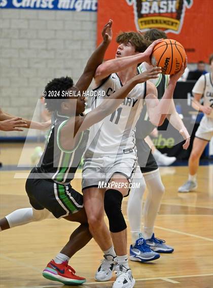 Thumbnail 1 in Green Level vs Calvary Christian (Sun Bash Tampa) photogallery.