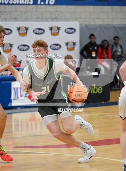 Thumbnail 3 in Green Level vs Calvary Christian (Sun Bash Tampa) photogallery.