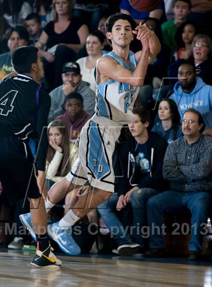 Thumbnail 3 in Downey @ Johansen photogallery.