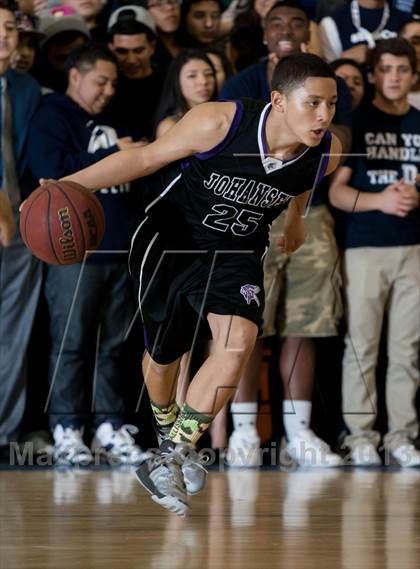 Thumbnail 2 in Downey @ Johansen photogallery.