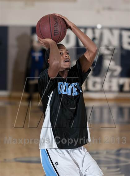 Thumbnail 2 in Downey @ Johansen photogallery.