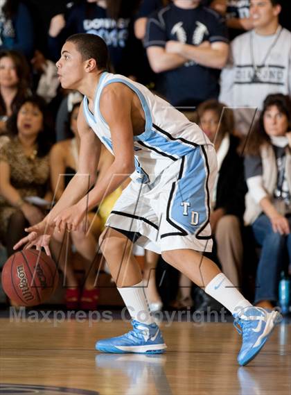 Thumbnail 2 in Downey @ Johansen photogallery.
