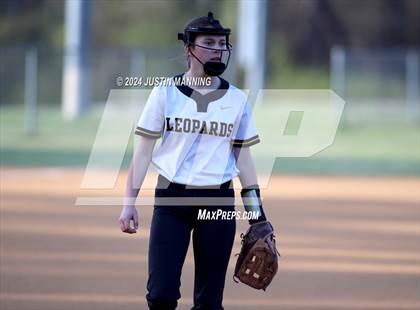 Thumbnail 3 in De Queen @ Arkadelphia photogallery.
