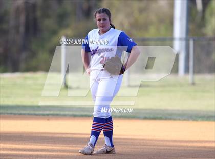 Thumbnail 1 in De Queen @ Arkadelphia photogallery.
