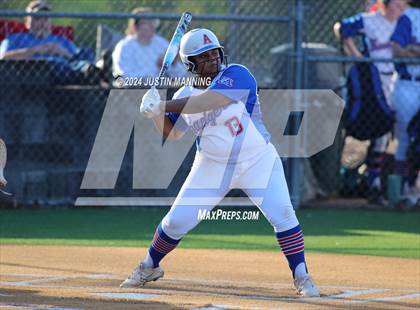 Thumbnail 1 in De Queen @ Arkadelphia photogallery.