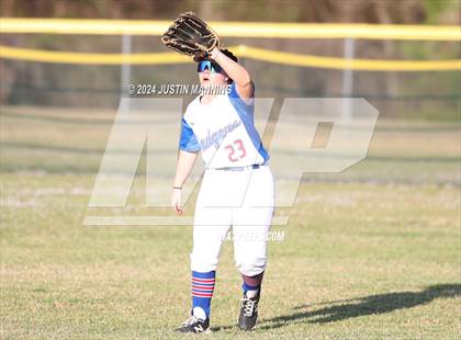 Thumbnail 3 in De Queen @ Arkadelphia photogallery.