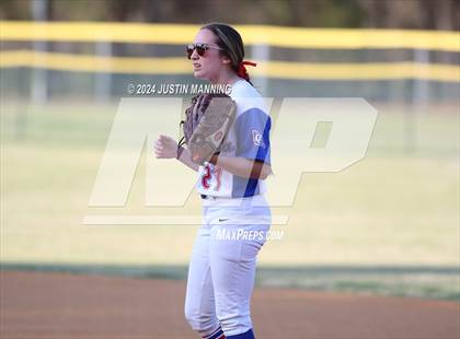 Thumbnail 2 in De Queen @ Arkadelphia photogallery.