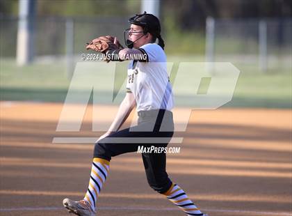 Thumbnail 3 in De Queen @ Arkadelphia photogallery.