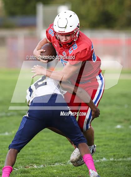 Thumbnail 1 in East Union vs. Central Catholic photogallery.