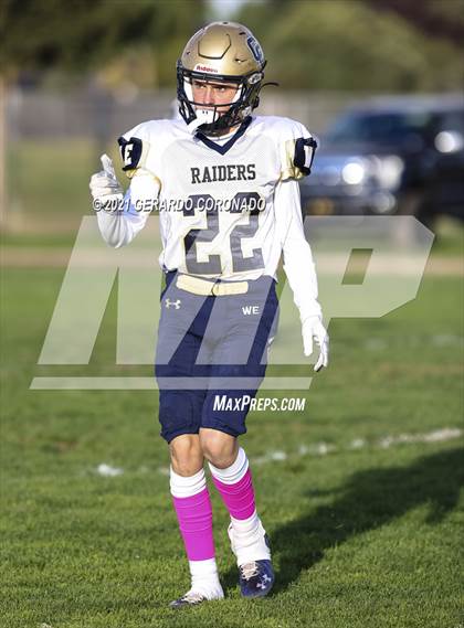 Thumbnail 3 in East Union vs. Central Catholic photogallery.