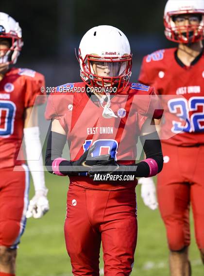 Thumbnail 1 in East Union vs. Central Catholic photogallery.