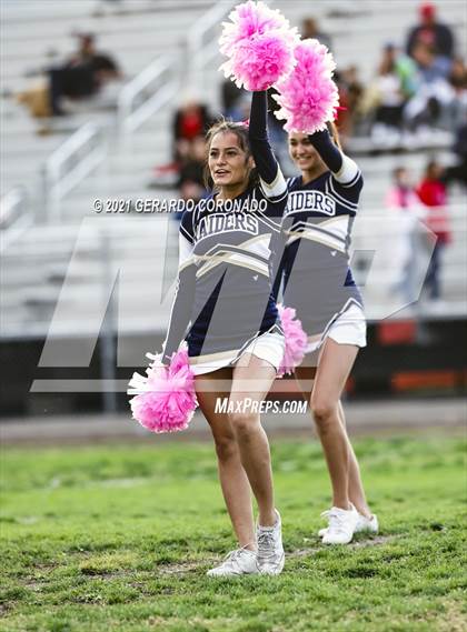Thumbnail 3 in East Union vs. Central Catholic photogallery.