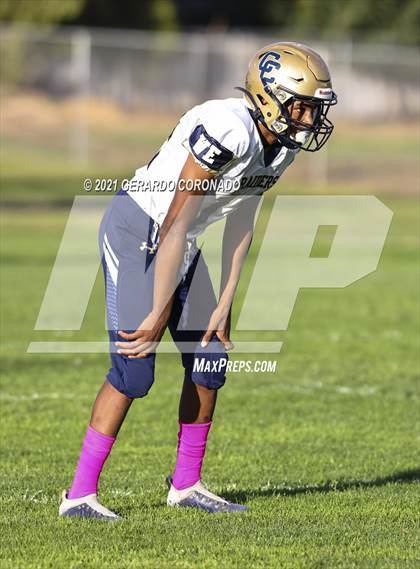 Thumbnail 1 in East Union vs. Central Catholic photogallery.