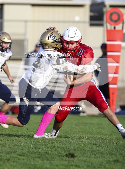 Thumbnail 2 in East Union vs. Central Catholic photogallery.