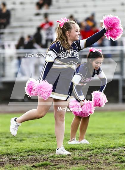 Thumbnail 1 in East Union vs. Central Catholic photogallery.